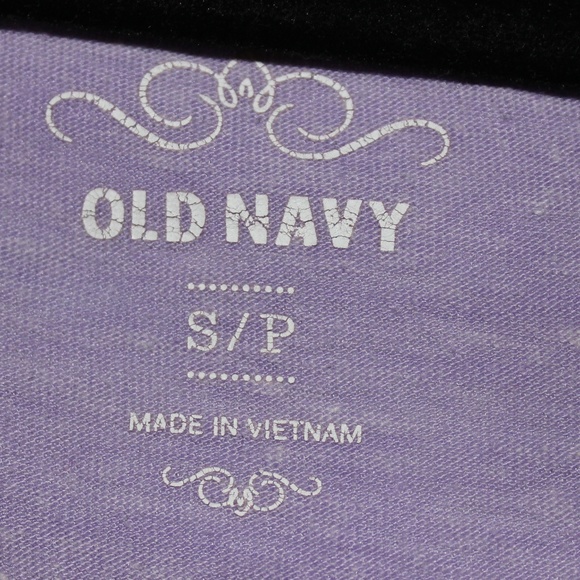 Old Navy V Neck T Shirt - Picture 5 of 5